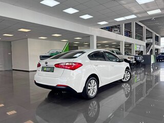 2014 Kia Cerato III, белый, 990000 рублей, вид 2