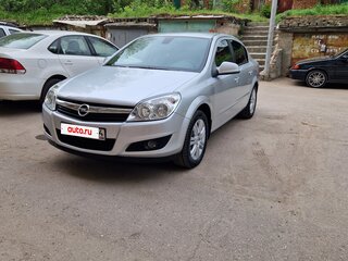 2011 Opel Astra H Рестайлинг, серебристый, 770000 рублей, вид 1
