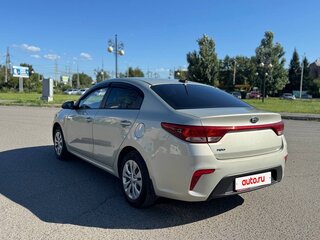 2019 Kia Rio IV, бежевый, 1420000 рублей, вид 5