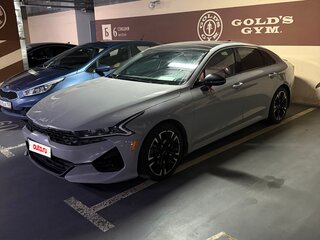 2021 Kia K5 III, серый, 2500000 рублей, вид 1