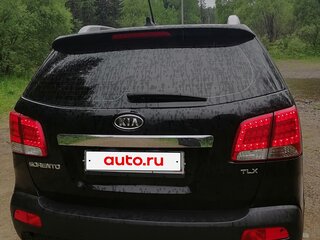 2009 Kia Sorento II, чёрный, 1395000 рублей, вид 4