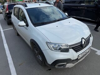 2020 Renault Sandero Stepway II Рестайлинг, белый, 777000 рублей, вид 2