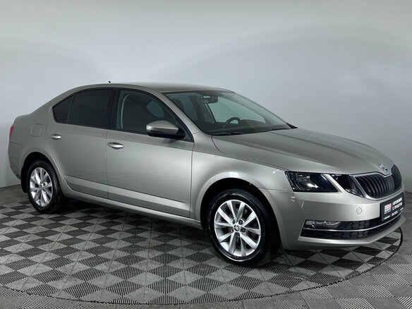 2017 Skoda Octavia III (A7) Рестайлинг, бежевый - вид 2