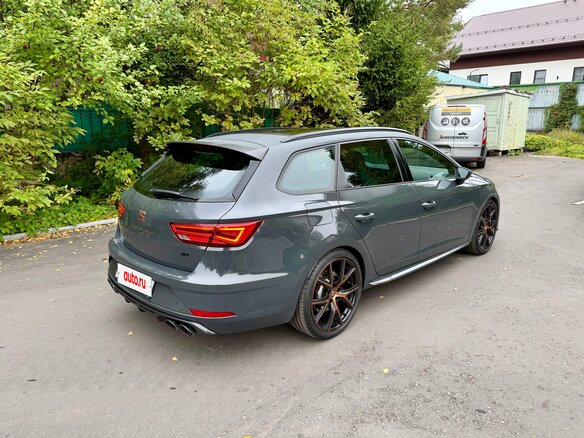2019 SEAT Leon Cupra 300 7-speed III Рестайлинг, серый, 4700000 рублей - вид 7