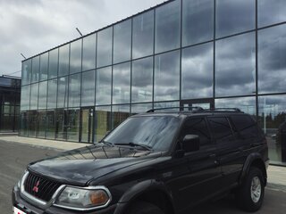 2000 Mitsubishi Montero Sport I, чёрный, 800000 рублей, вид 3