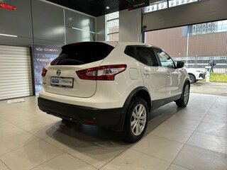 2016 Nissan Qashqai II, белый, 1330000 рублей, вид 4