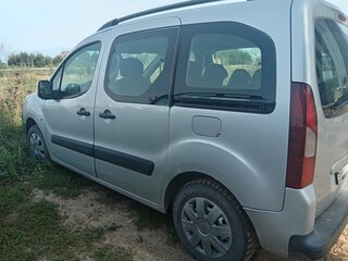 2012 Peugeot Partner II Рестайлинг, серый, 570000 рублей, вид 3