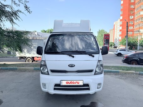 2012 Kia Bongo, белый, 1050000 рублей, вид 1