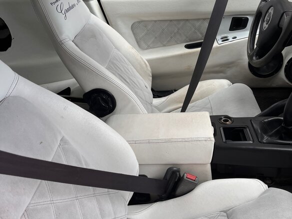 1992 Mitsubishi Eclipse I, белый, 450000 рублей - вид 7