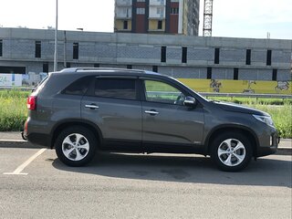 2012 Kia Sorento II Рестайлинг, коричневый, 1730000 рублей, вид 1