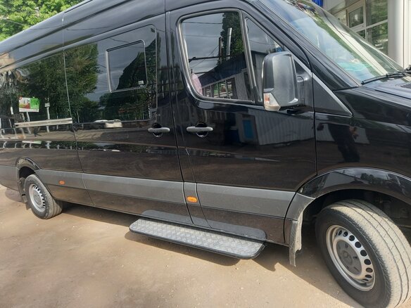 2012 Mercedes-Benz Sprinter, чёрный, 2700000 рублей - вид 16