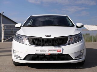 2013 Kia Rio 4-speed III, белый, 629790 рублей, вид 2