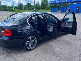 2008 BMW 3 серии 325i V (E90/E91/E92/E93), чёрный, 990000 рублей, вид 4