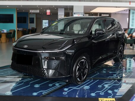 2026 Toyota bZ3X 58.3 kWh, чёрный, 3000013 рублей, вид 1