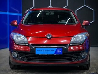 2014 Renault Megane III Рестайлинг 2, красный, 660000 рублей, вид 4