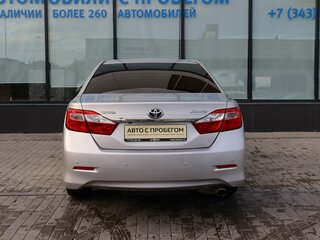 2012 Toyota Camry VII (XV50), серебристый, 1620000 рублей, вид 4