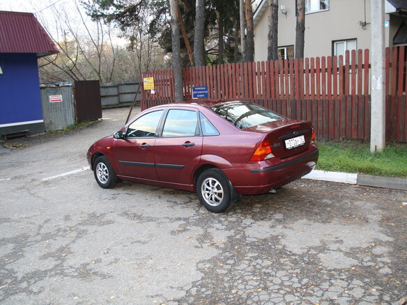2003 Ford Focus I Рестайлинг, пурпурный - вид 14