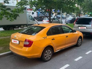 2017 Skoda Rapid I, жёлтый, 430000 рублей, вид 3