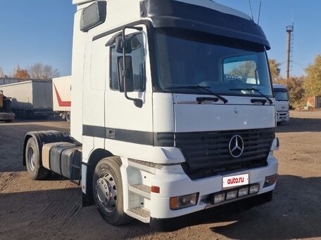 2000 Mercedes-Benz Actros, белый, 1500000 рублей, вид 1