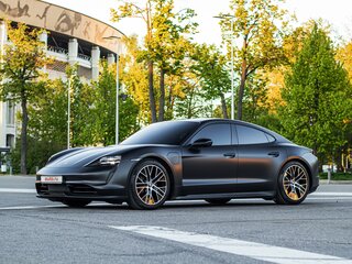 2021 Porsche Taycan I, чёрный, 7900000 рублей, вид 3