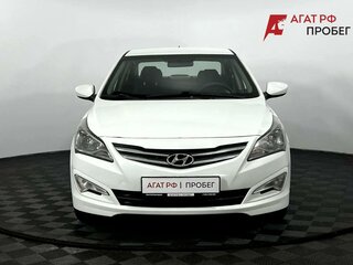 2016 Hyundai Solaris I Рестайлинг, белый, 730000 рублей, вид 3