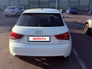 2011 Audi A1 I (8X), белый, 630000 рублей, вид 3