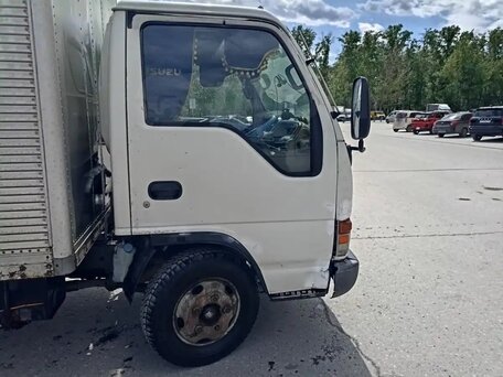 1998 Isuzu Elf (N-series), белый, 880000 рублей, вид 2