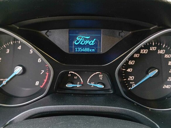 2012 Ford Focus III, красный, 870000 рублей - вид 8