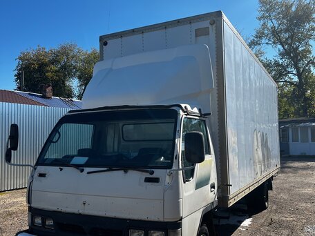 1998 Hyundai Mighty, белый, 1000000 рублей, вид 2