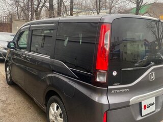2017 Honda Stepwgn Spada V, серый, 2200000 рублей, вид 3