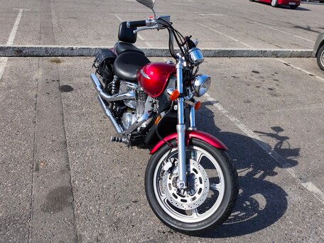 2004 Honda VT 1100, красный, 530000 рублей, вид 2