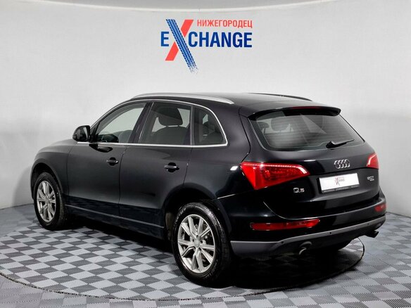 2010 Audi Q5 I (8R), чёрный, 1090000 рублей - вид 7