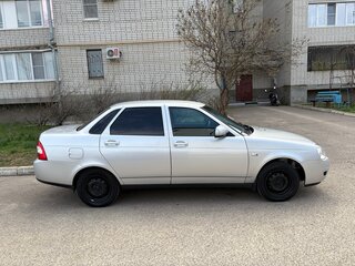 2016 Lada (ВАЗ) Priora I Рестайлинг, серебристый, 599999 рублей, вид 4