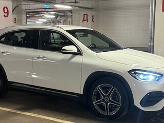 2020 Mercedes-Benz GLA 250 II (H247), белый, 3250000 рублей, вид 2