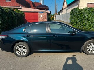 2021 Toyota Camry VIII (XV70), синий, 2250000 рублей, вид 3
