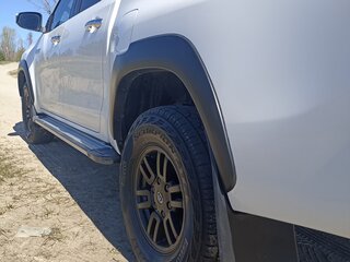 2015 Toyota Hilux VIII, белый, 2550000 рублей, вид 3