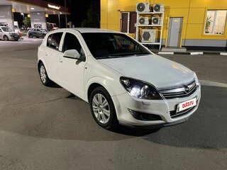 2012 Opel Astra H Рестайлинг, белый, 590000 рублей, вид 5