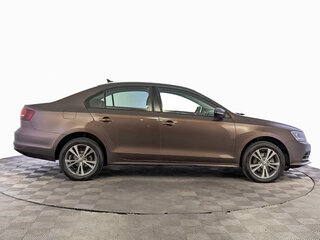 2018 Volkswagen Jetta VI Рестайлинг, коричневый, 1425000 рублей, вид 4