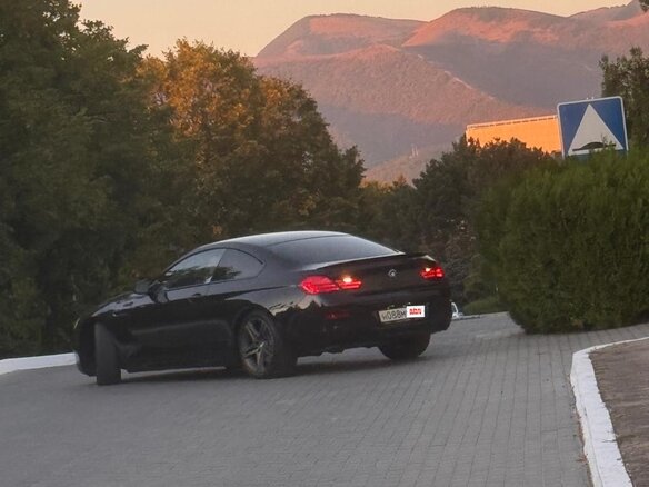 2012 BMW 6 серии 640d III (F06/F13/F12), чёрный, 2500000 рублей - вид 3