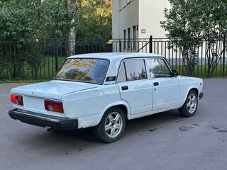 2010 Lada (ВАЗ) 2105, белый, 135000 рублей, вид 4