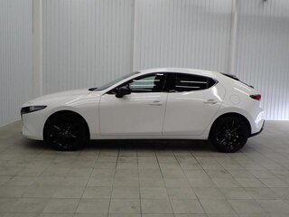 2022 Mazda 3 M Hybrid IV (BP), белый, 1461010 рублей, вид 4