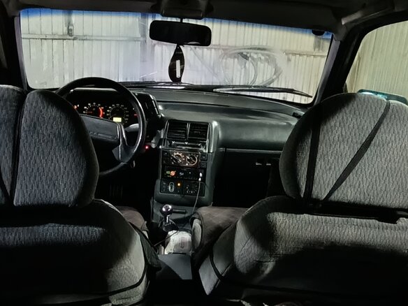 2004 Lada (ВАЗ) 2112, серый, 190000 рублей - вид 4