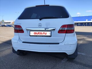 2010 Mercedes-Benz B-Класс 180 I (W245) Рестайлинг, белый, 1225000 рублей, вид 4