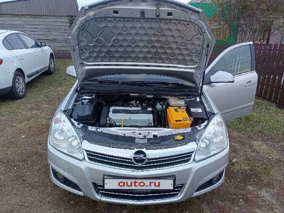 2011 Opel Astra H Рестайлинг, серебристый, 890000 рублей - вид 1