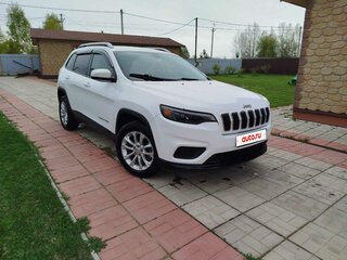 2020 Jeep Cherokee V (KL) Рестайлинг, белый, 2300000 рублей, вид 3