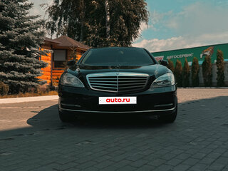 2009 Mercedes-Benz S-Класс 350 V (W221) Рестайлинг, чёрный, 1550000 рублей, вид 3