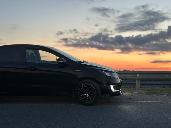 2012 Kia Rio 5-speed III, чёрный, 800000 рублей - вид 16