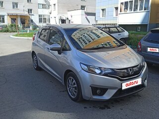 2017 Honda Fit III, серый, 935000 рублей, вид 4