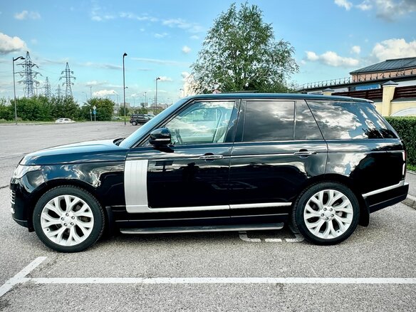 2018 Land Rover Range Rover IV Рестайлинг, чёрный, 4900000 рублей - вид 10