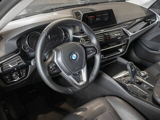 2019 BMW 5 серии 520d VII (G30/G31/G38), чёрный, 2600054 рублей, вид 5